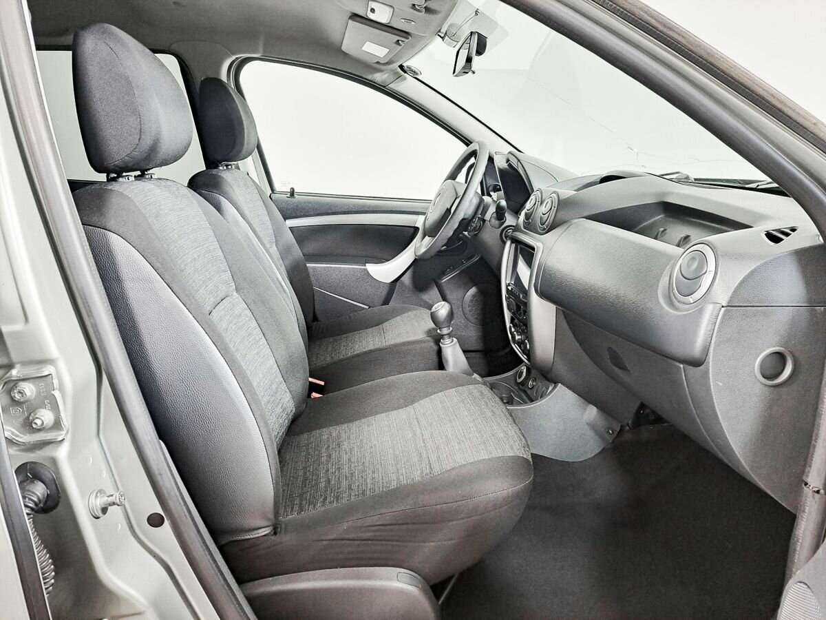 Б/У Рено Дастер 2012 года. Фото: #8