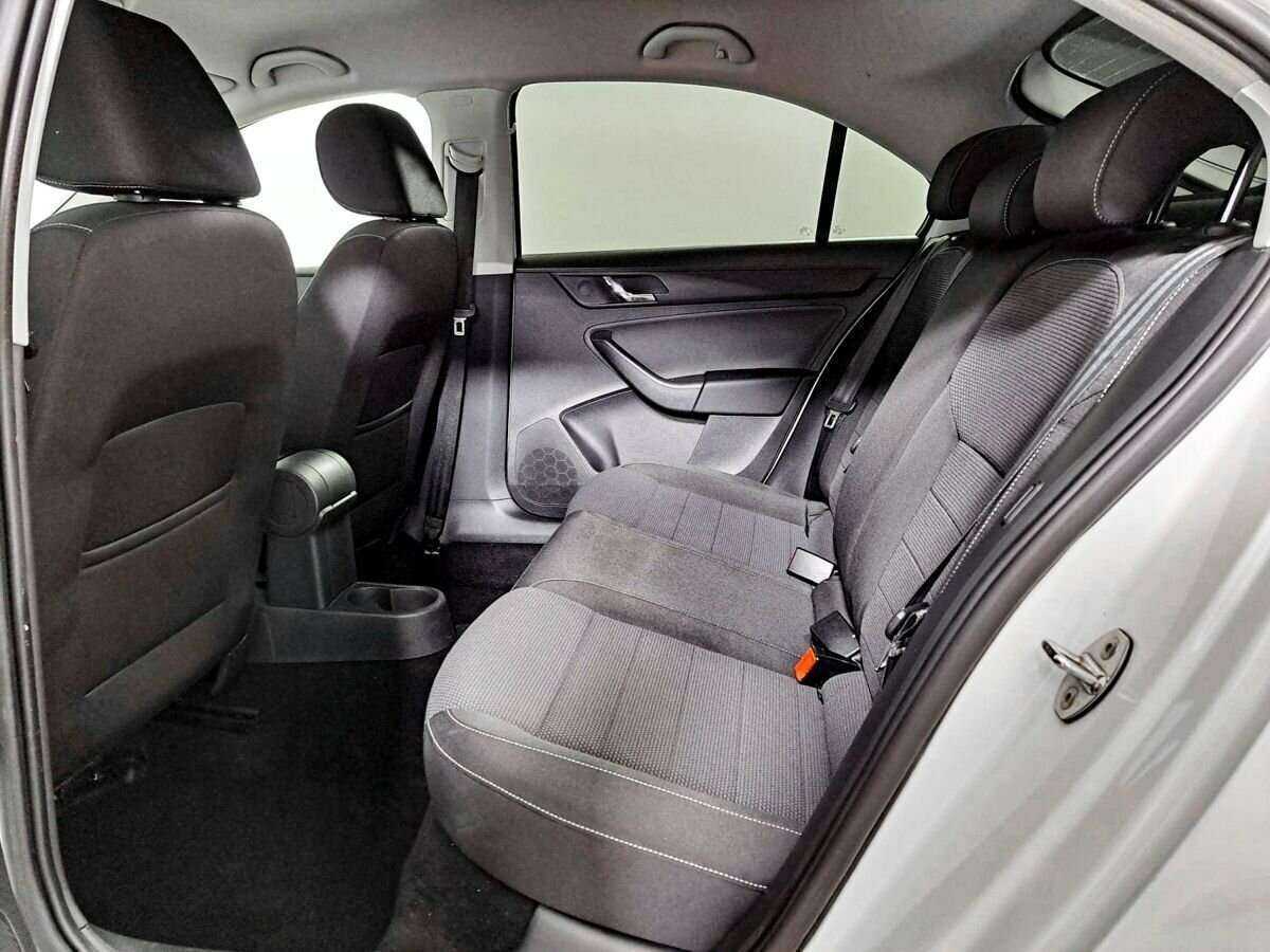 Б/У Шкода Рапид 2014 года. Фото: #6