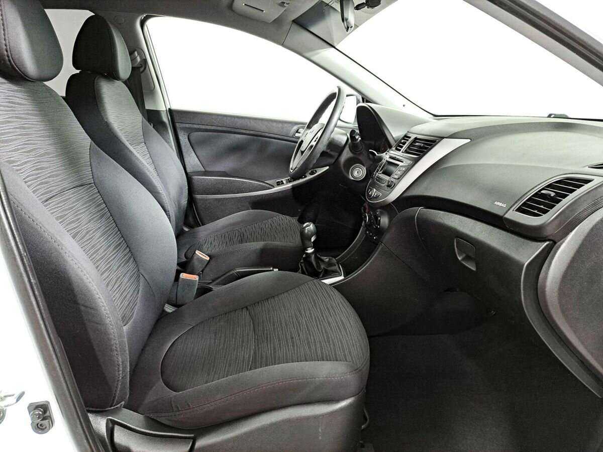 Б/У Хендай Солярис 2016 года. Фото: #6