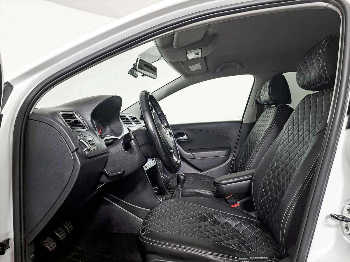 Б/У Фольксваген Поло 2016 года. Фото: #13