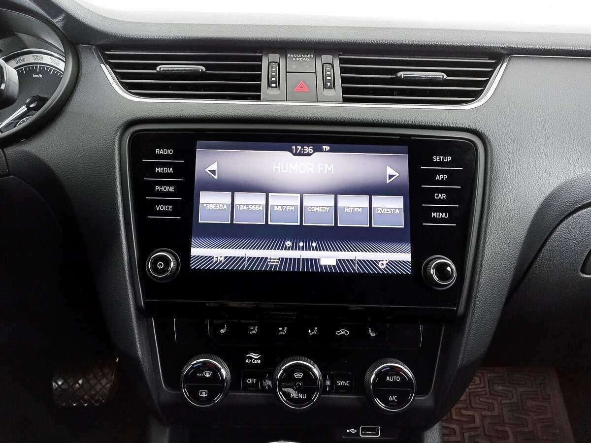 Б/У Шкода Октавия 2018 года. Фото: #12