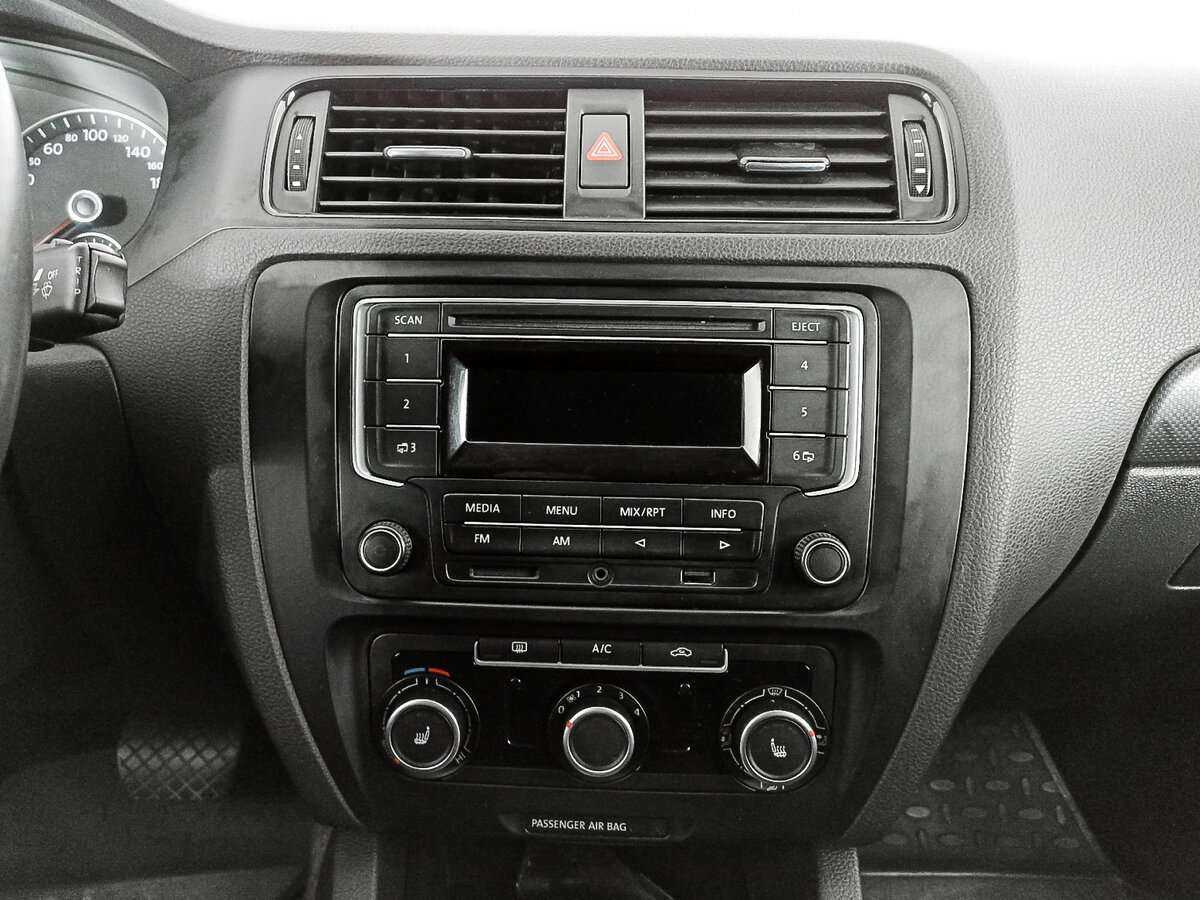 Б/У Фольксваген Джетта 2014 года. Фото: #12