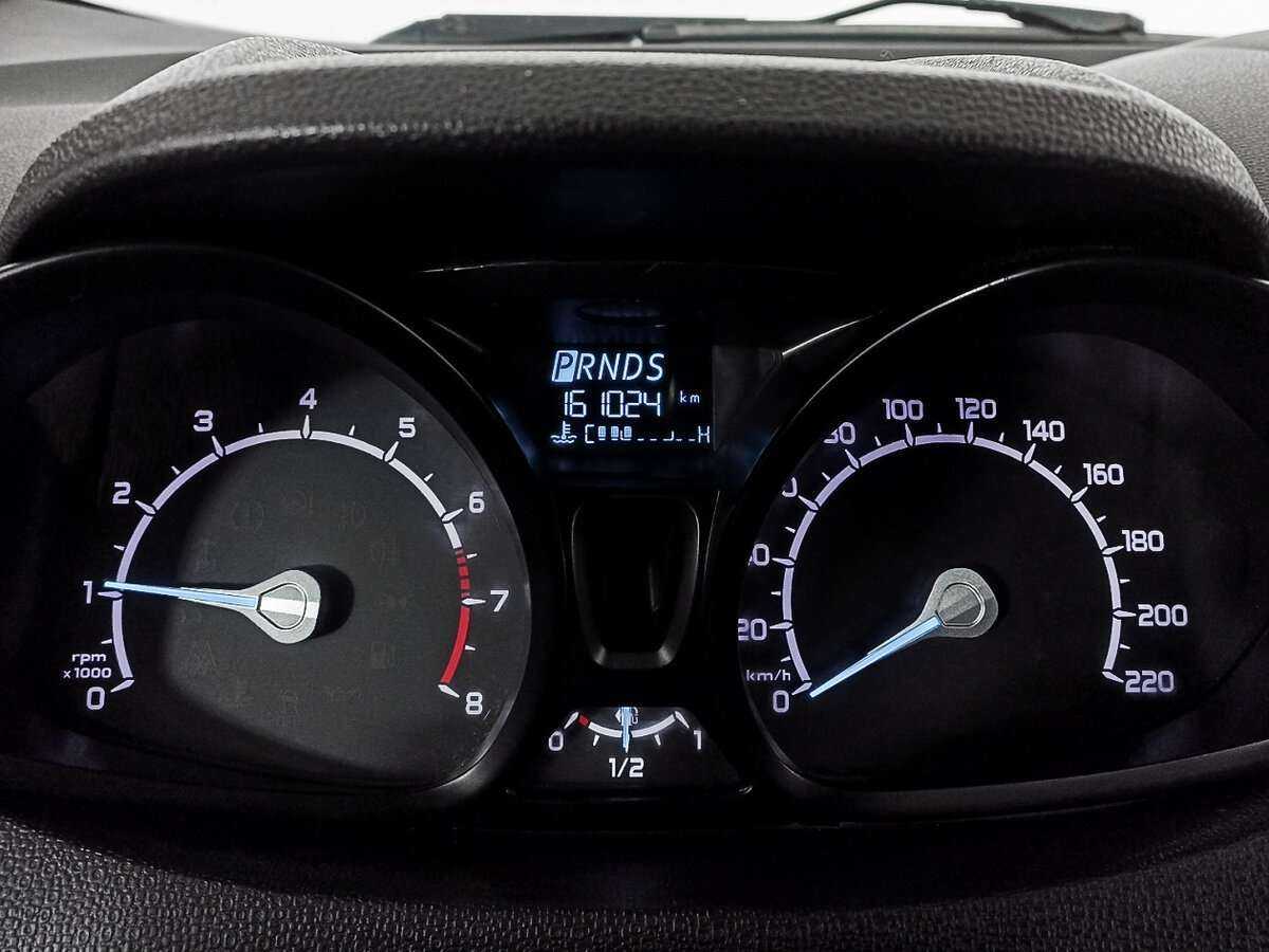 Б/У Форд ЭкоСпорт 2015 года. Фото: #8