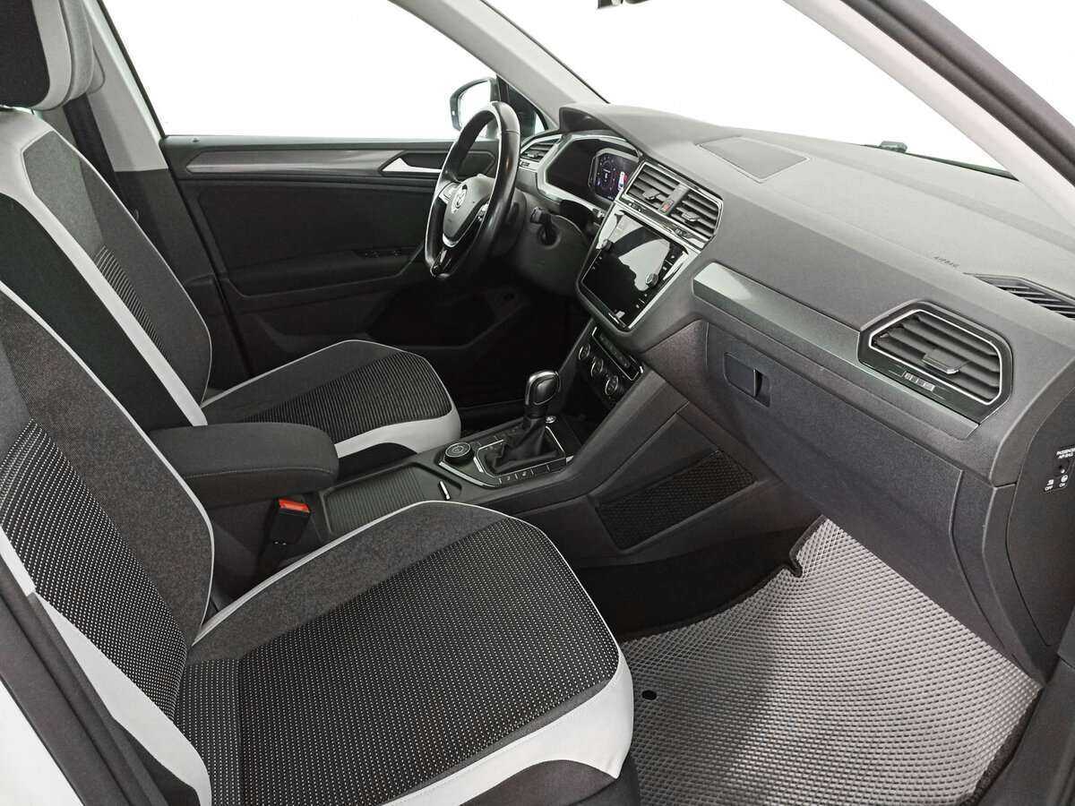 Б/У Фольксваген Тигуан 2019 года. Фото: #8