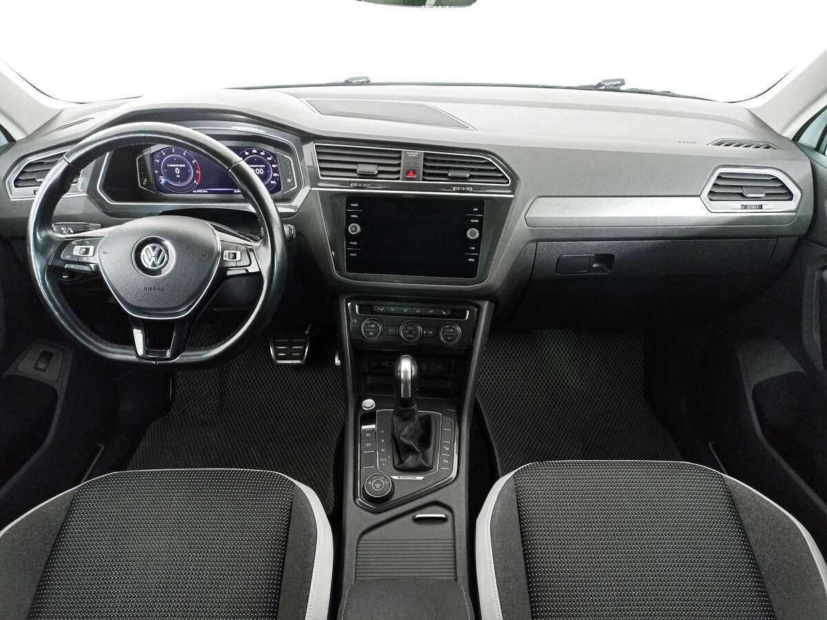 Б/У Фольксваген Тигуан 2019 года. Фото: #11