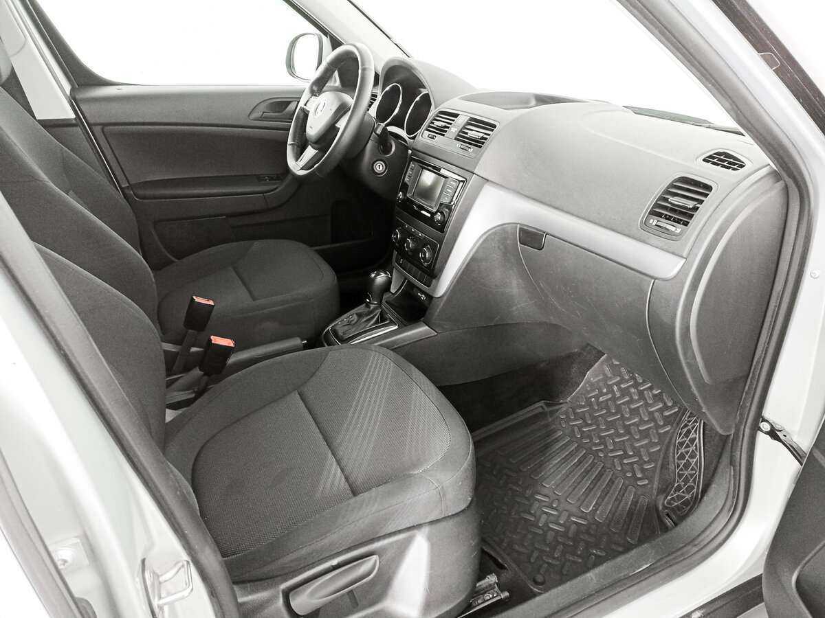 Б/У Шкода Йети 2015 года. Фото: #8