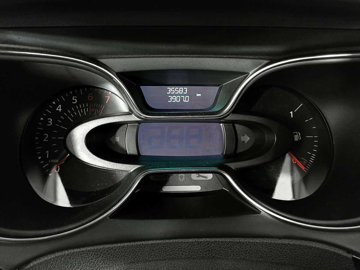 Б/У Рено Каптюр 2021 года. Фото: #8