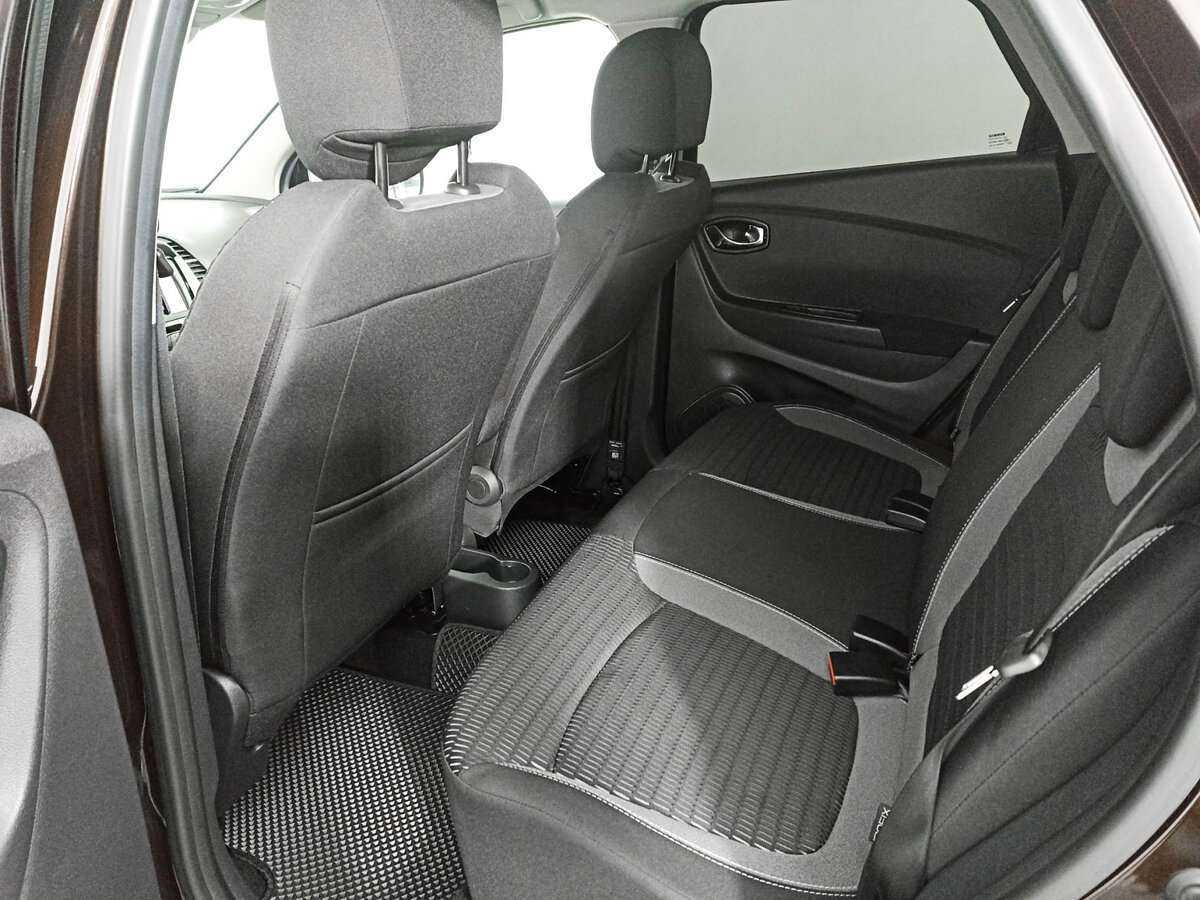 Б/У Рено Каптюр 2018 года. Фото: #9