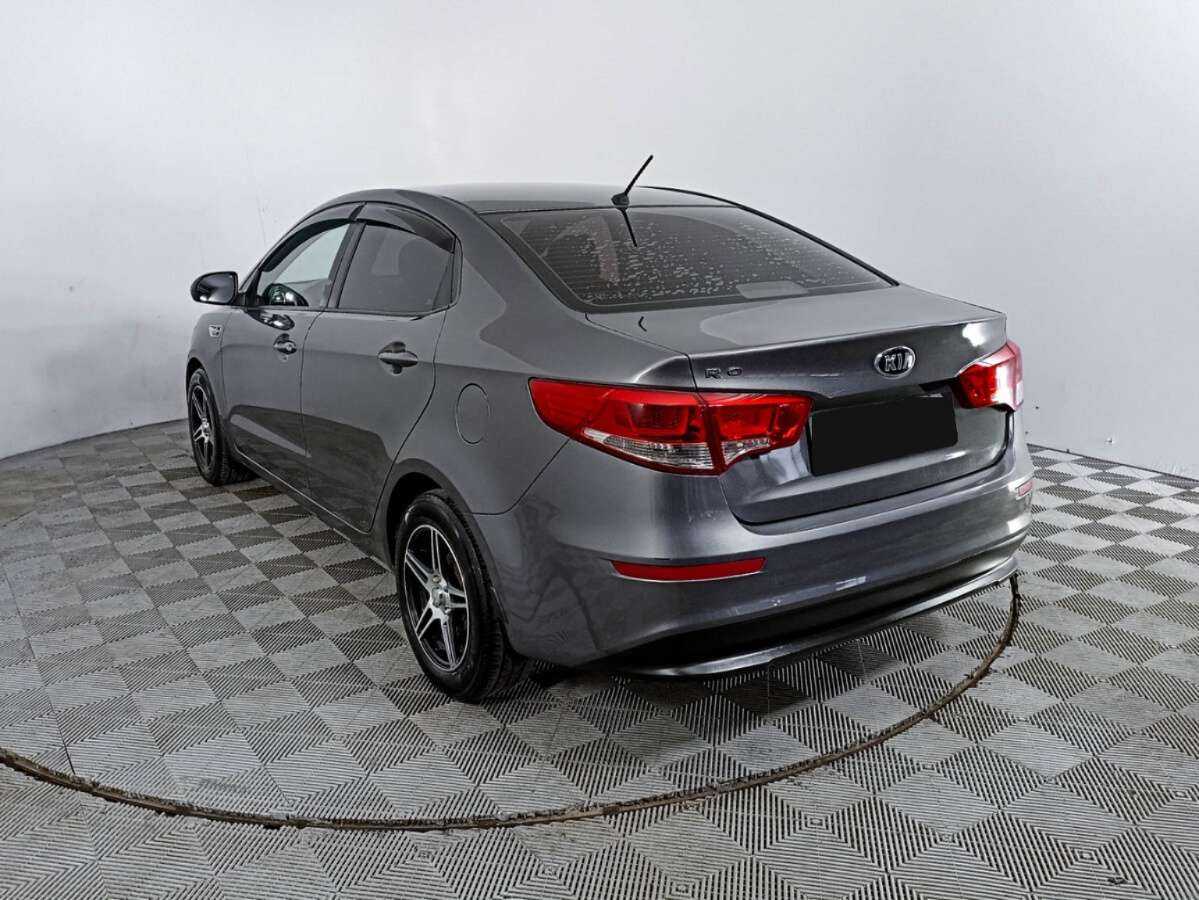 Б/У Киа Рио 2016 года. Фото: #4