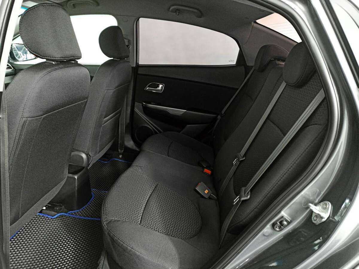 Б/У Киа Рио 2016 года. Фото: #8