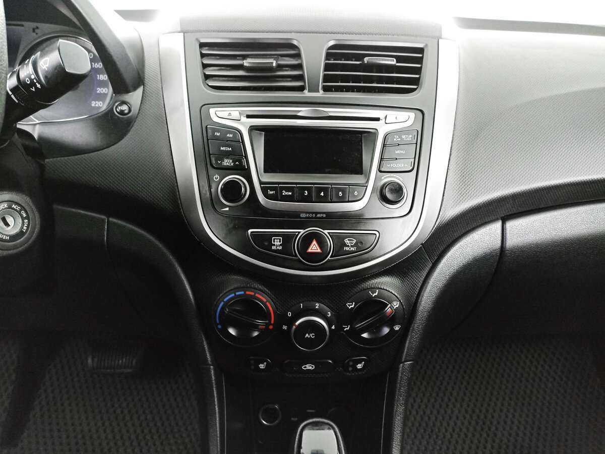 Б/У Хендай Солярис 2015 года. Фото: #12