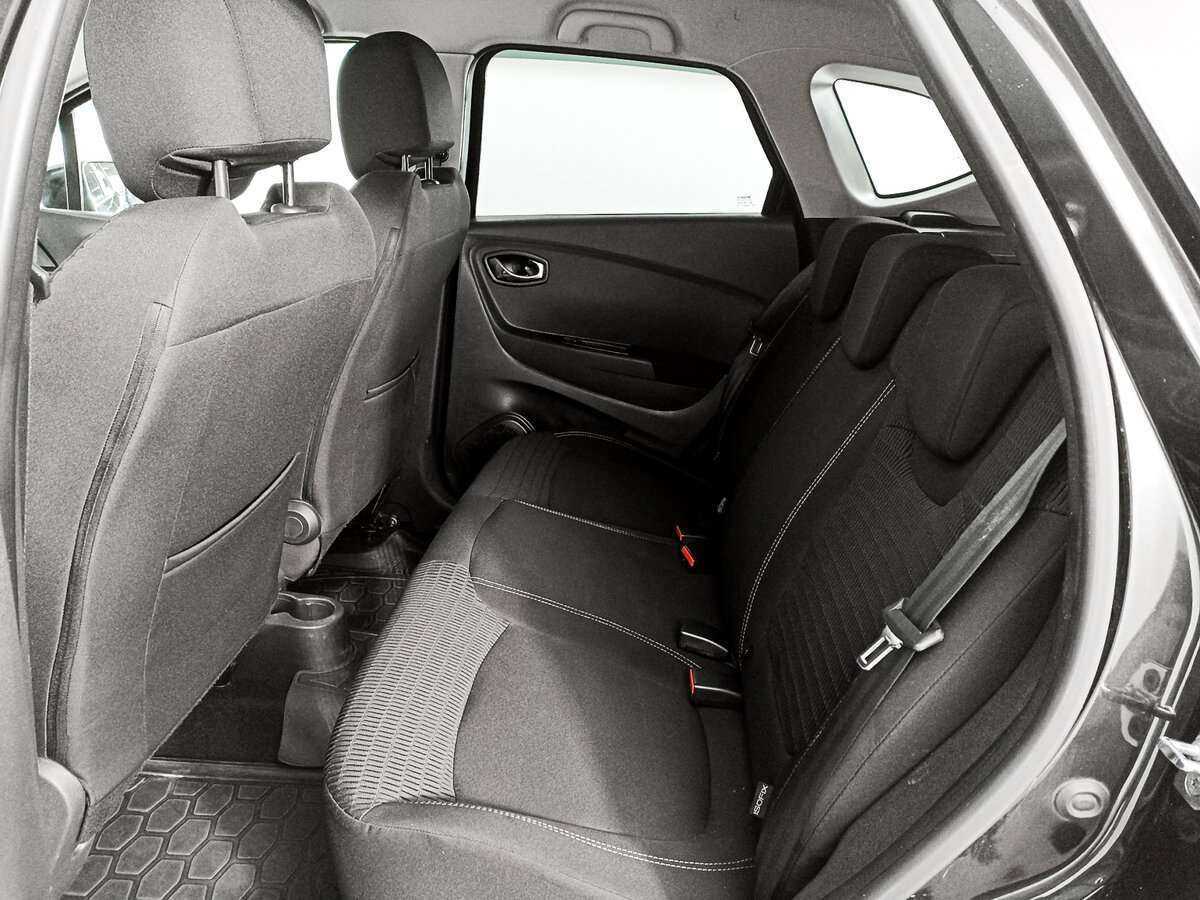 Б/У Рено Каптюр 2016 года. Фото: #7