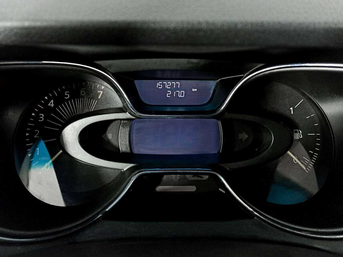 Б/У Рено Каптюр 2016 года. Фото: #8