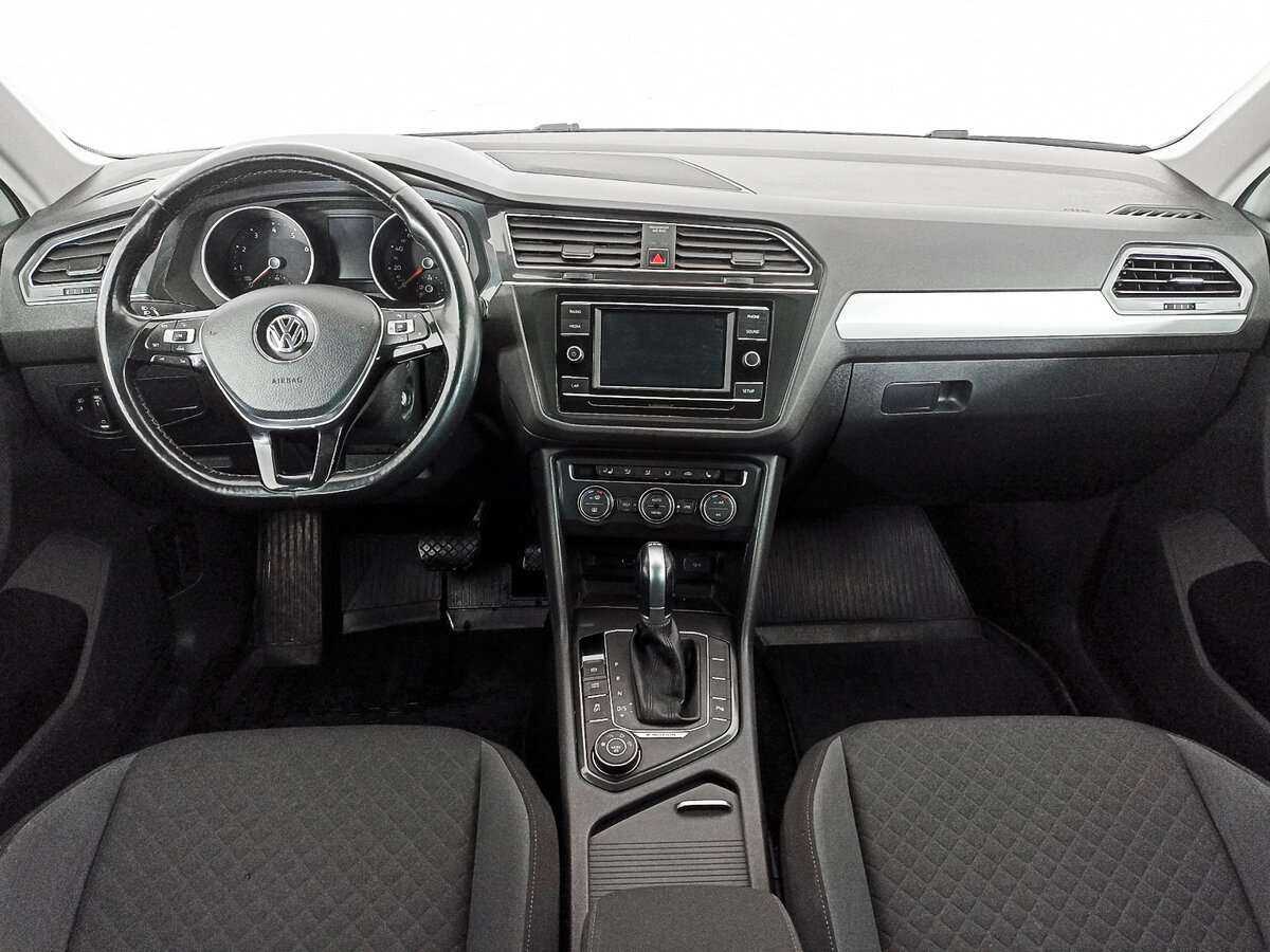 Б/У Фольксваген Тигуан 2017 года. Фото: #13