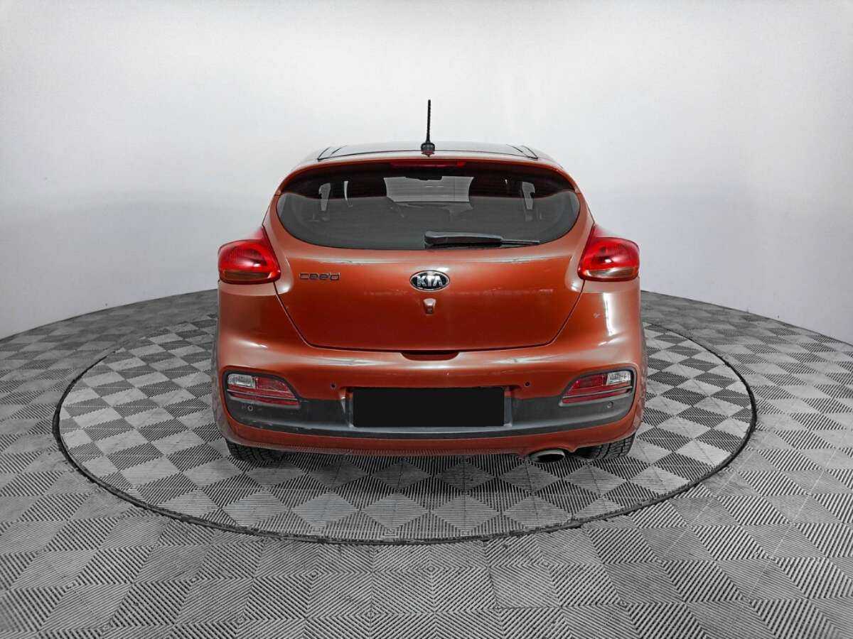 Б/У Киа Сид 2013 года. Фото: #5