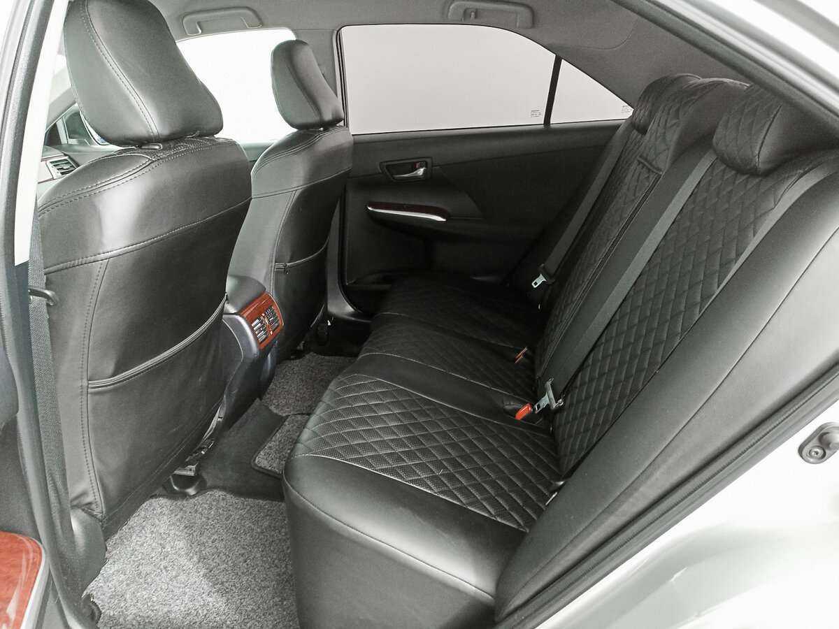 Б/У Тойота Камри 2014 года. Фото: #9