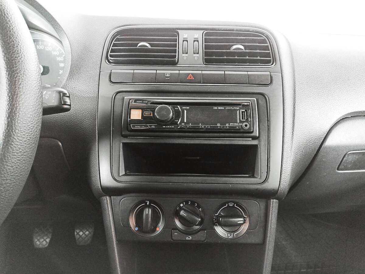 Б/У Фольксваген Поло 2013 года. Фото: #11