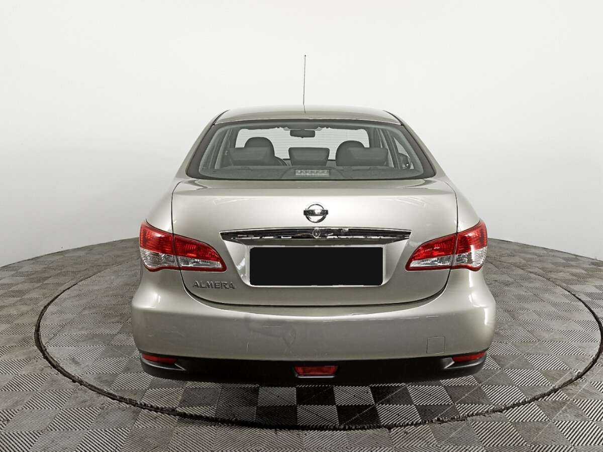 Б/У Ниссан Альмера 2016 года. Фото: #5