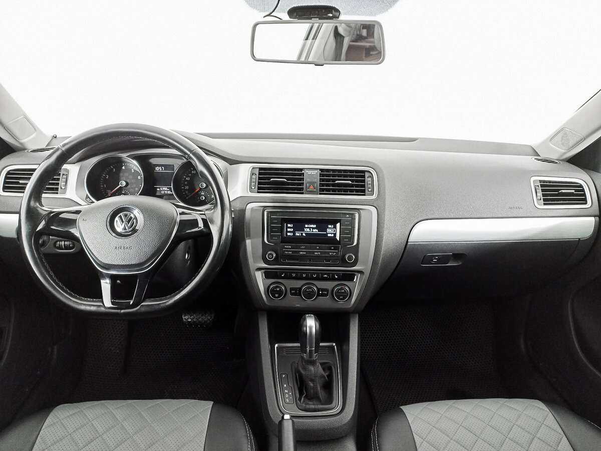 Б/У Фольксваген Джетта 2016 года. Фото: #13