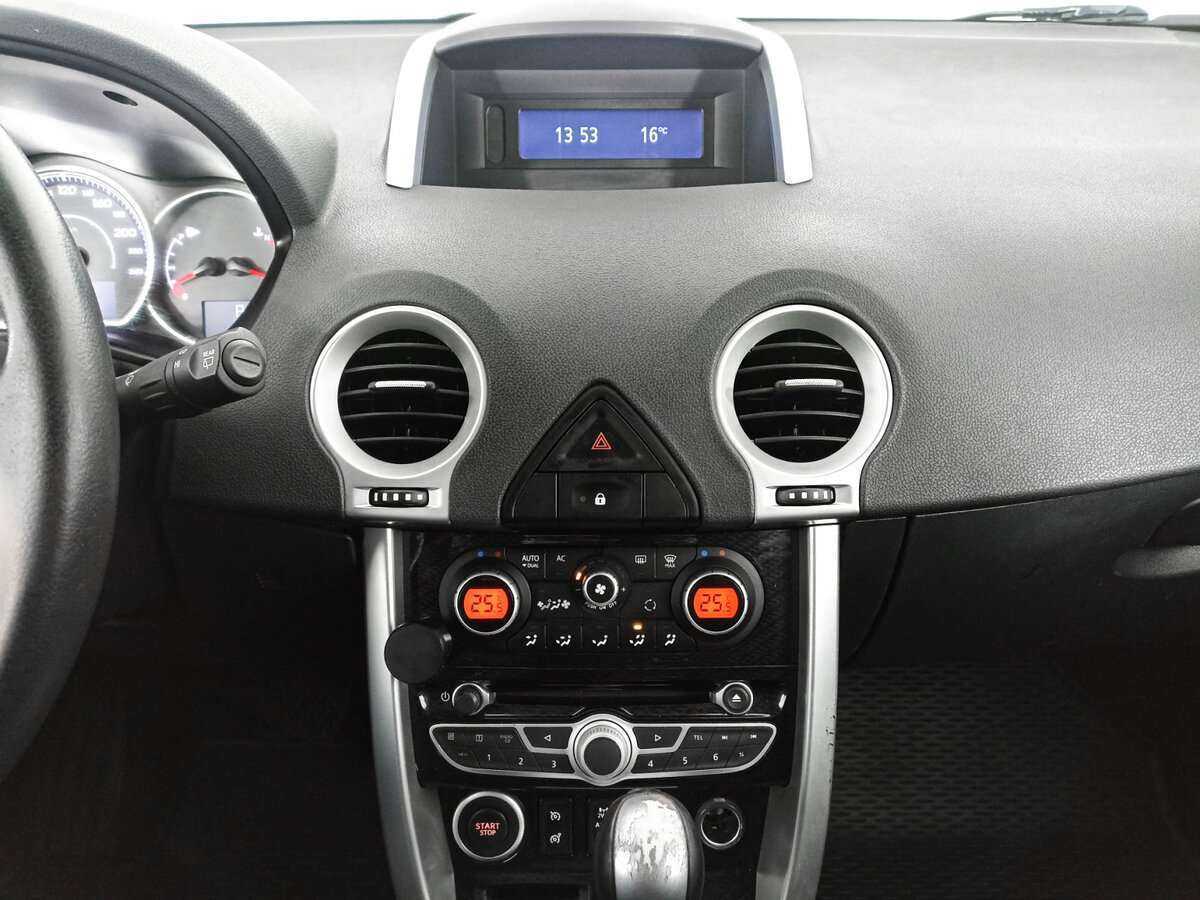 Б/У Рено Колеос 2012 года. Фото: #14