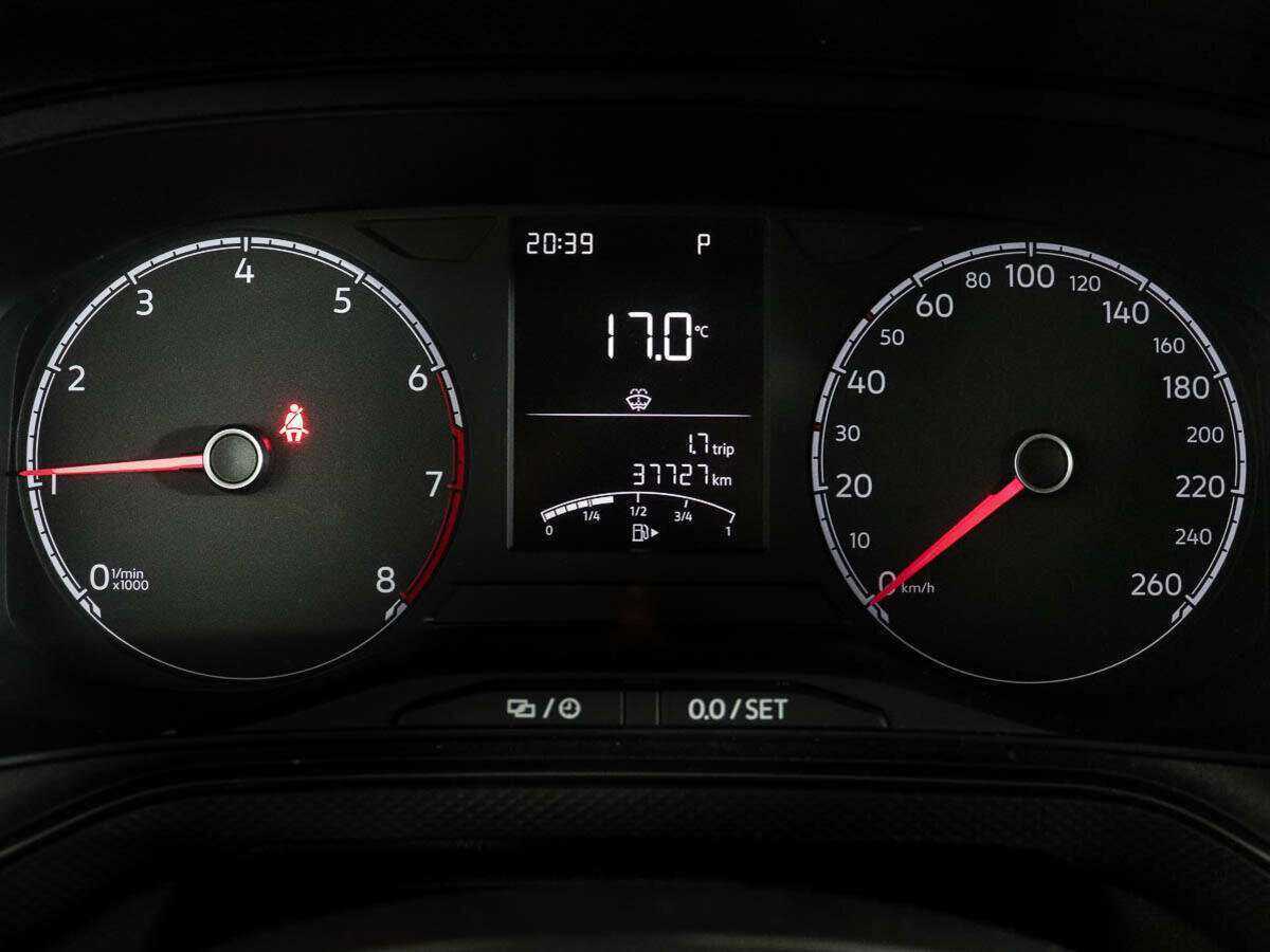 Б/У Фольксваген Поло 2022 года. Фото: #9