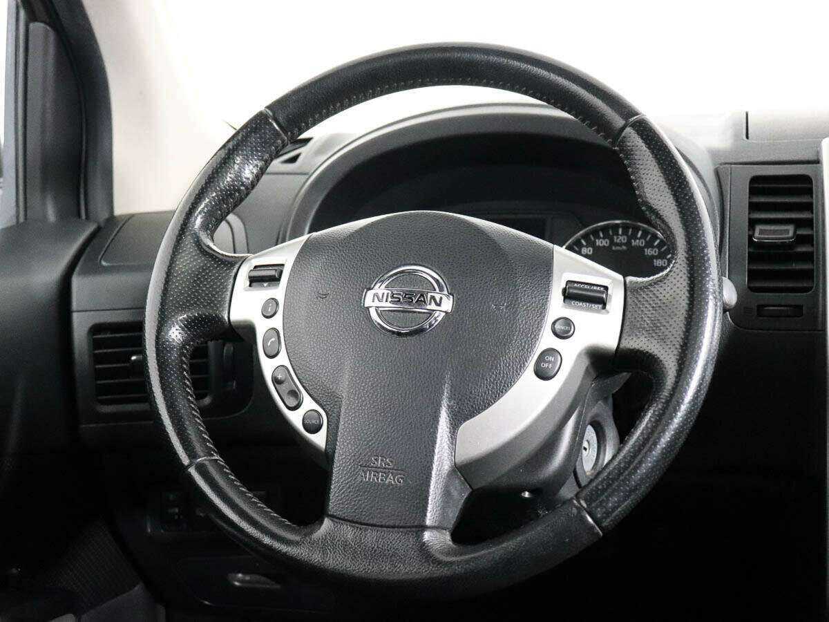 Б/У Ниссан Икс-Трейл 2013 года. Фото: #12