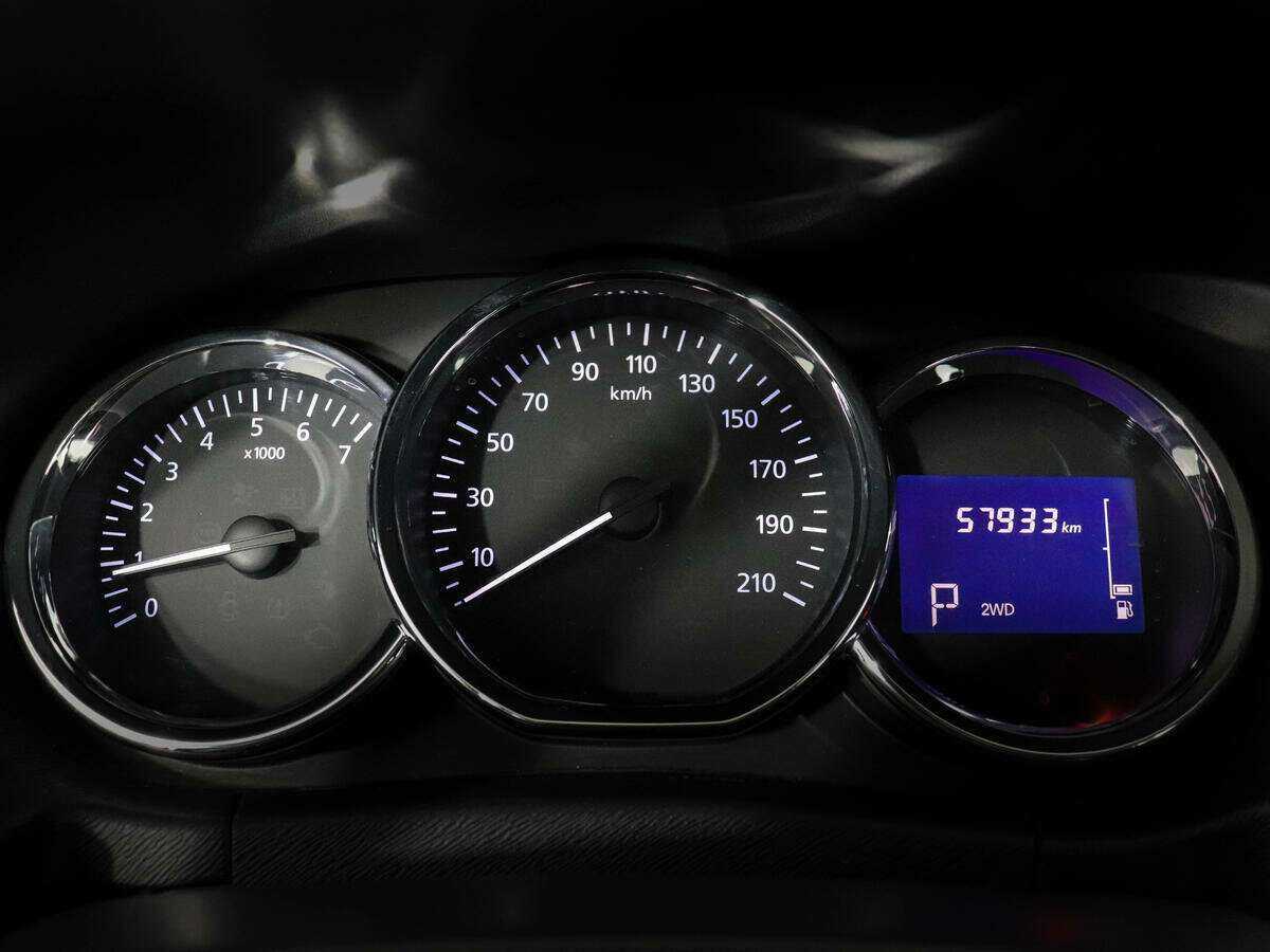 Б/У Ниссан Террано 2017 года. Фото: #9