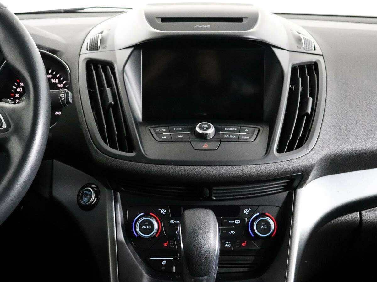 Б/У Форд Куга 2018 года. Фото: #11