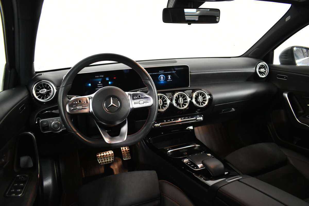 Б/У Мерседес-Бенц А-Класс 2018 года. Фото: #11