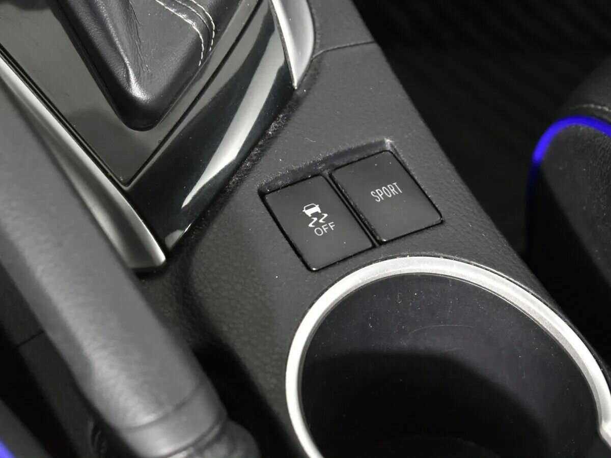 Б/У Тойота Королла 2018 года. Фото: #13