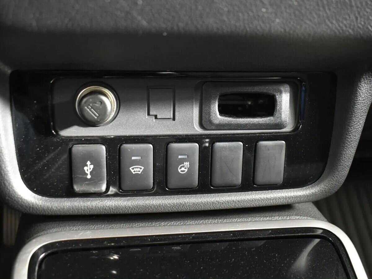 Б/У Митсубиши Оутлэндер 2019 года. Фото: #13