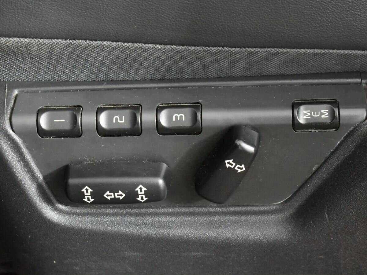 Б/У Вольво ИксЦ90 2013 года. Фото: #8