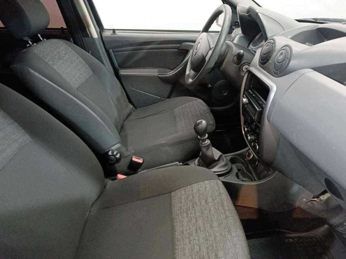 Б/У Рено Дастер 2014 года. Фото: #9