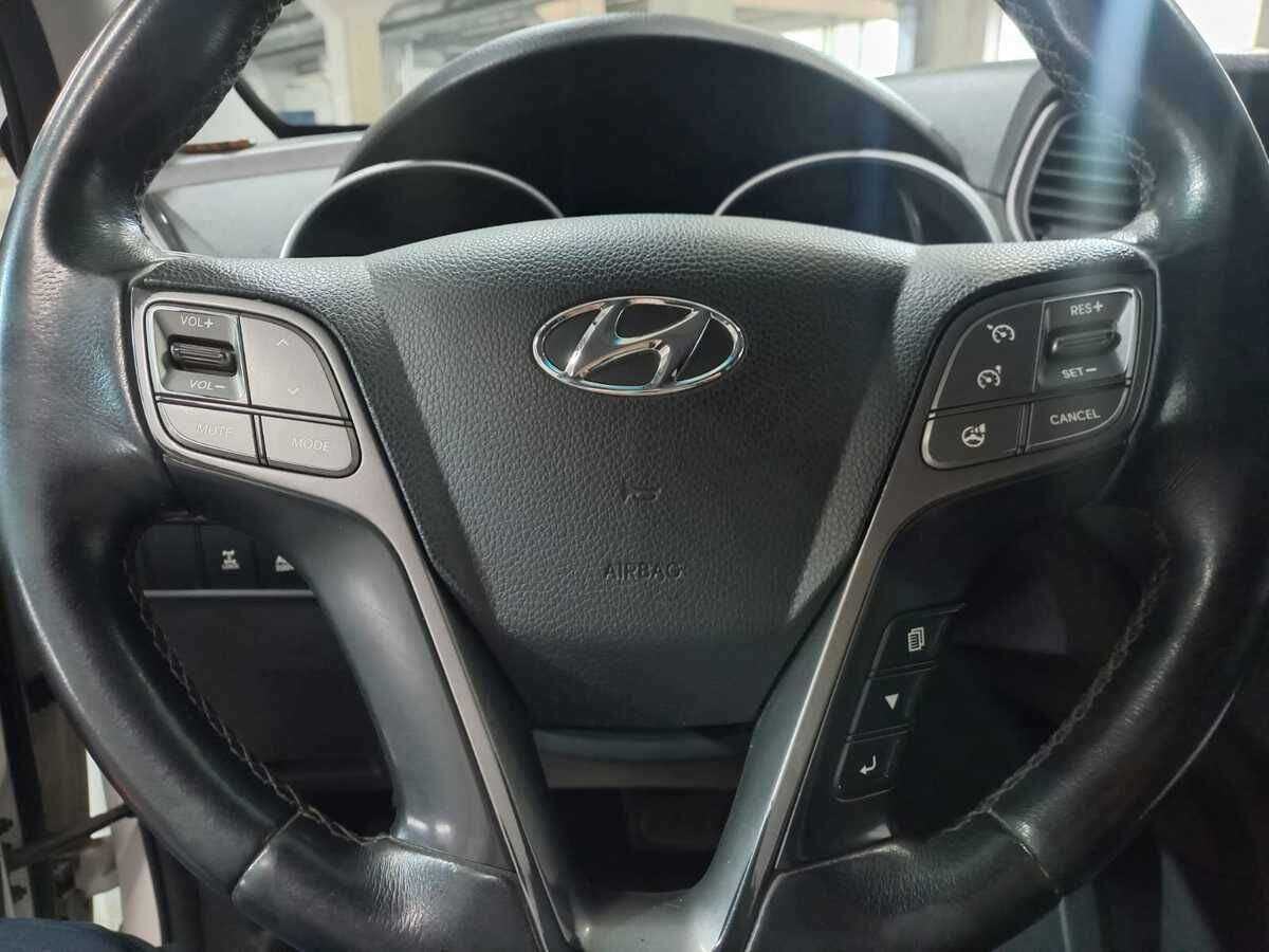 Б/У Хендай Санта Фе 2013 года. Фото: #11