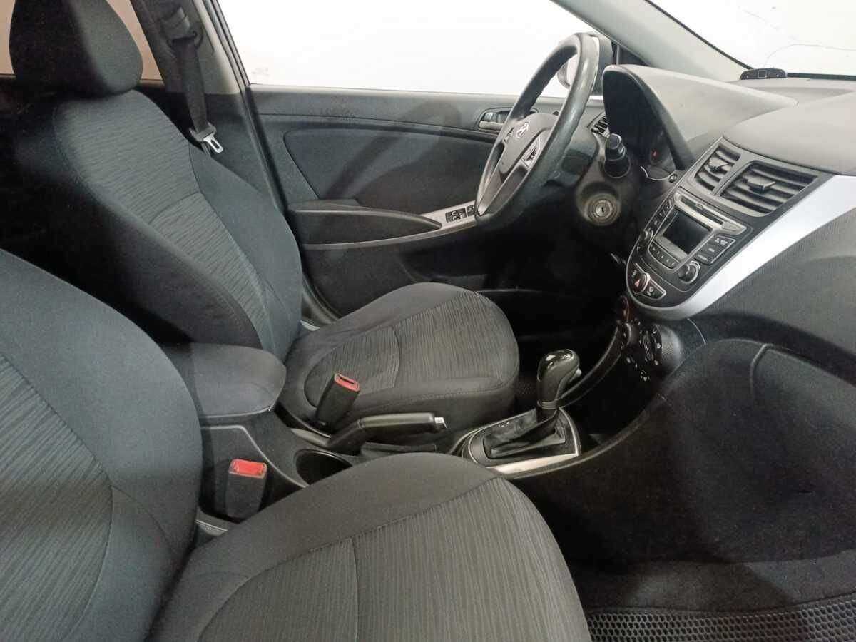 Б/У Хендай Солярис 2016 года. Фото: #9