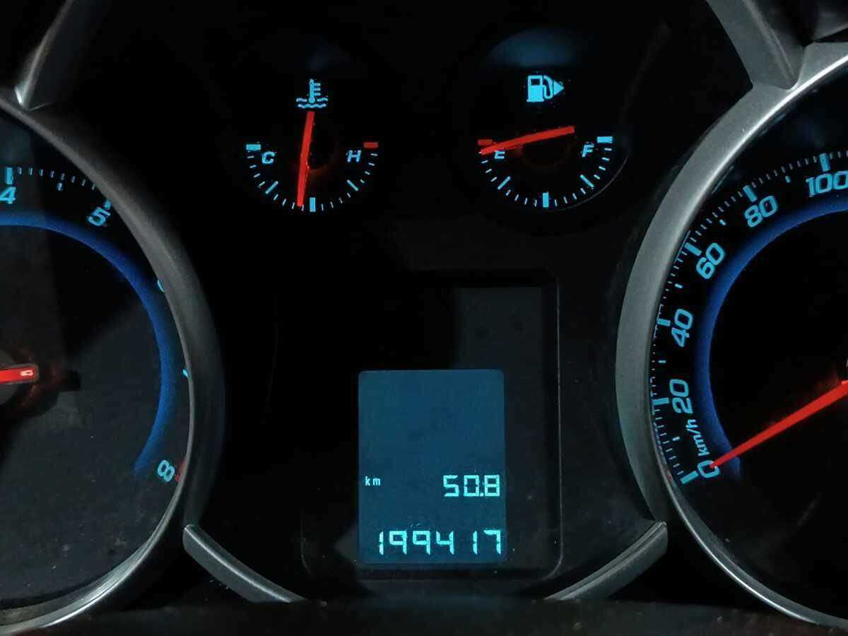 Б/У Шевроле Круз 2012 года. Фото: #11