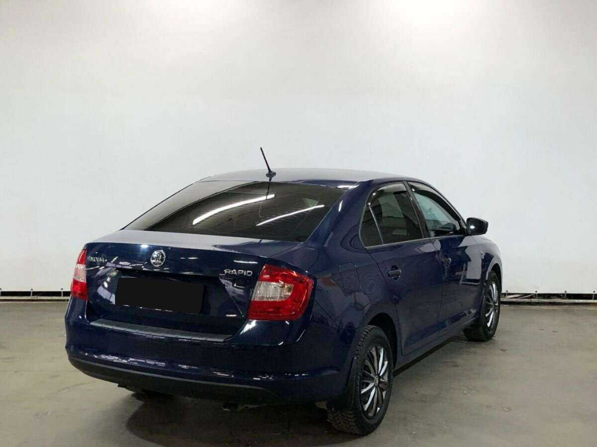 Б/У Шкода Рапид 2015 года. Фото: #4