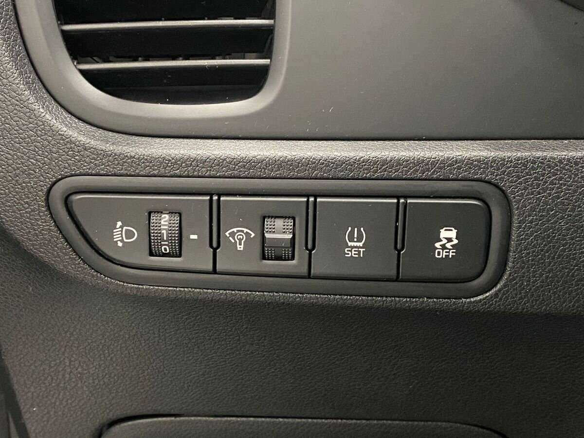 Б/У Киа Рио 2019 года. Фото: #16