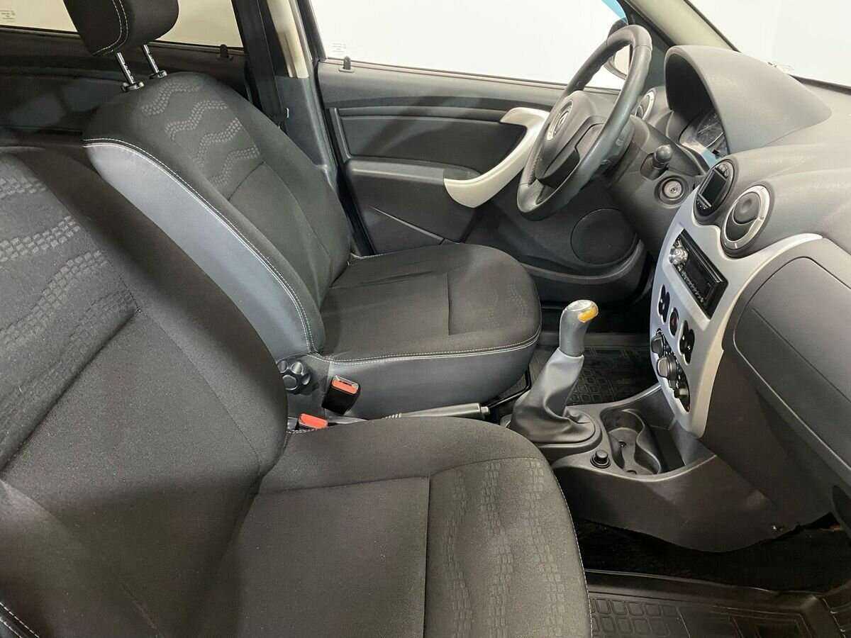 Б/У Рено Сандеро 2012 года. Фото: #9