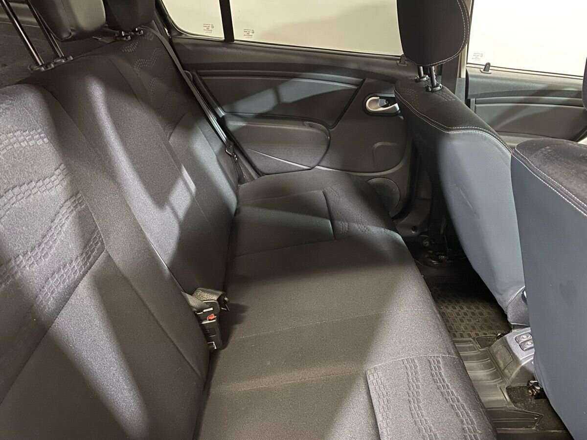 Б/У Рено Сандеро 2012 года. Фото: #10