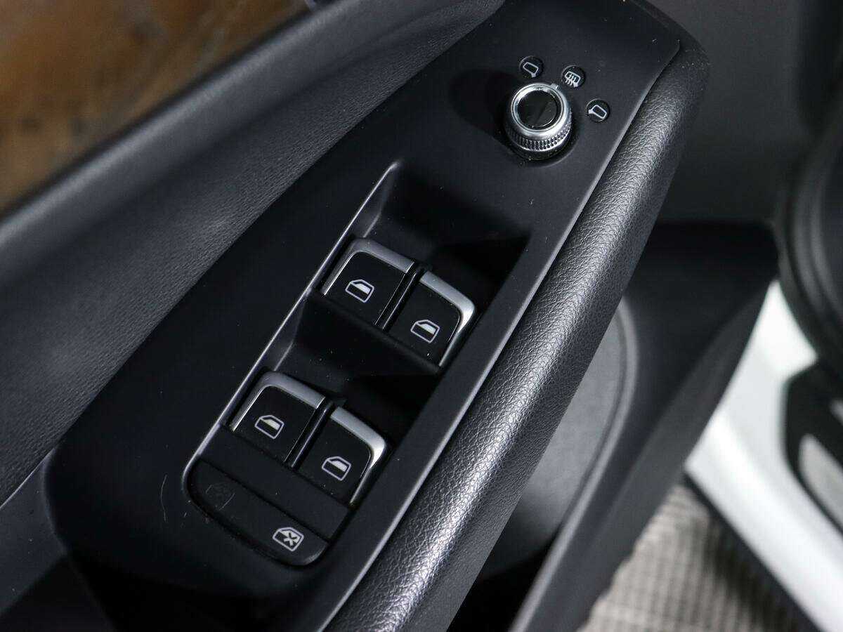 Б/У Ауди К5 2012 года. Фото: #20