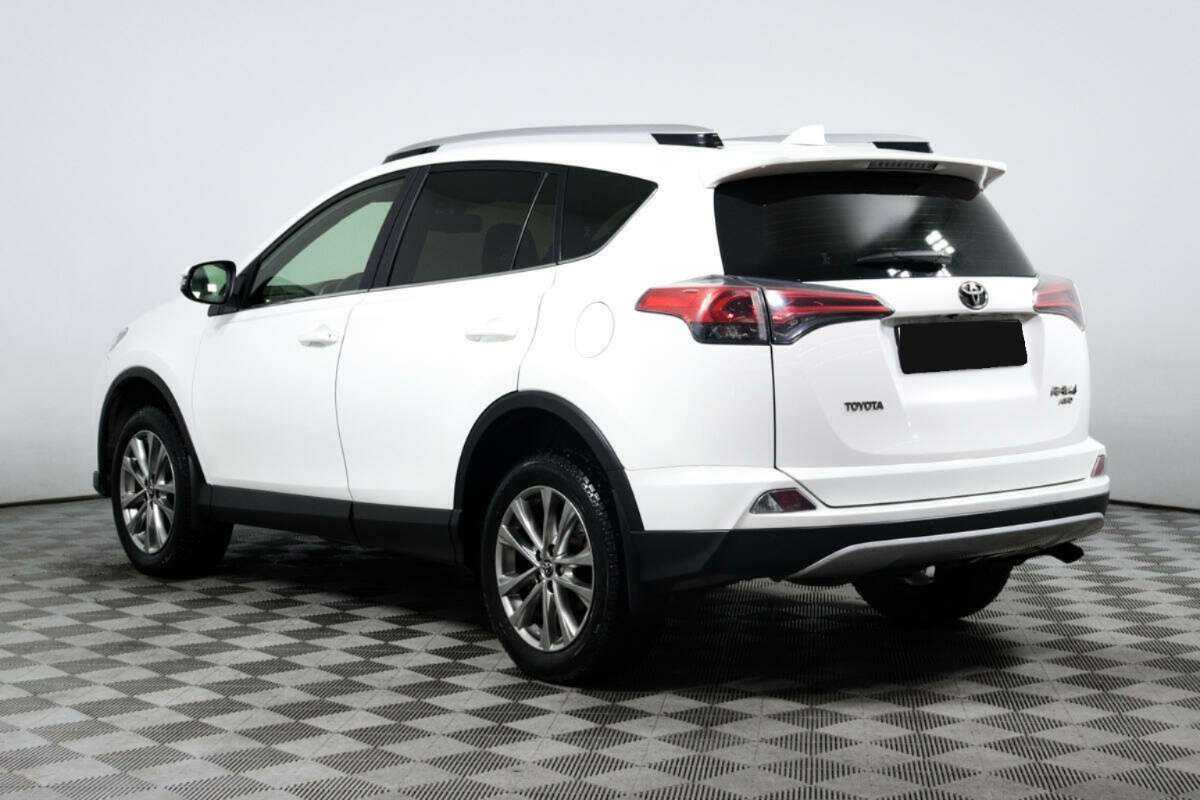 Б/У Тойота Рав4 2016 года. Фото: #6