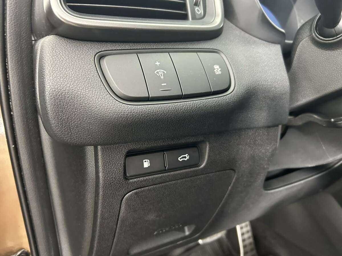 Б/У Киа Соренто 2017 года. Фото: #6