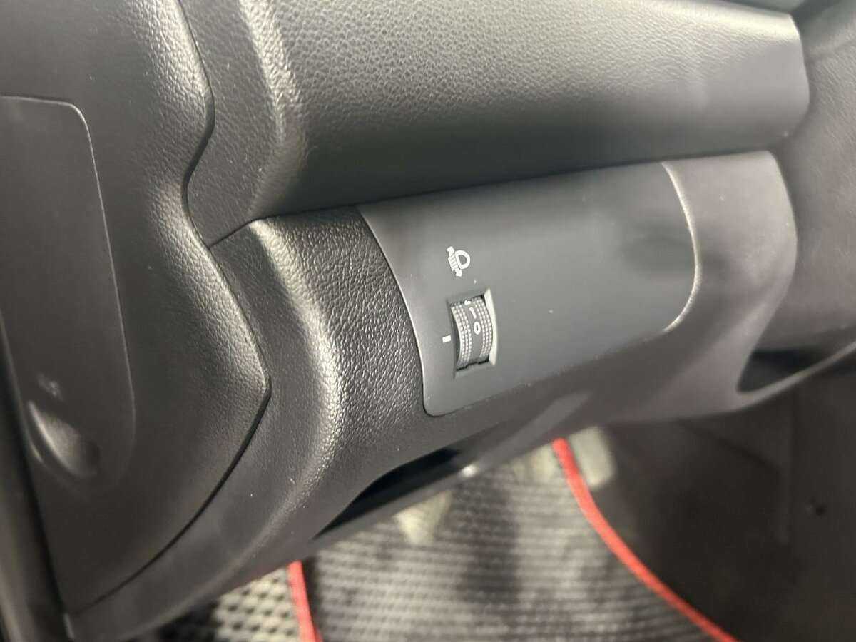 Б/У Киа Церато 2013 года. Фото: #6