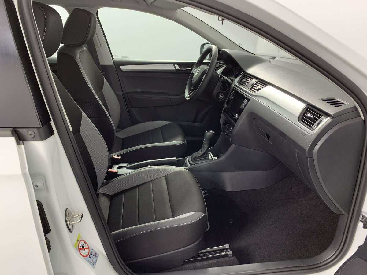 Б/У Шкода Рапид 2019 года. Фото: #15