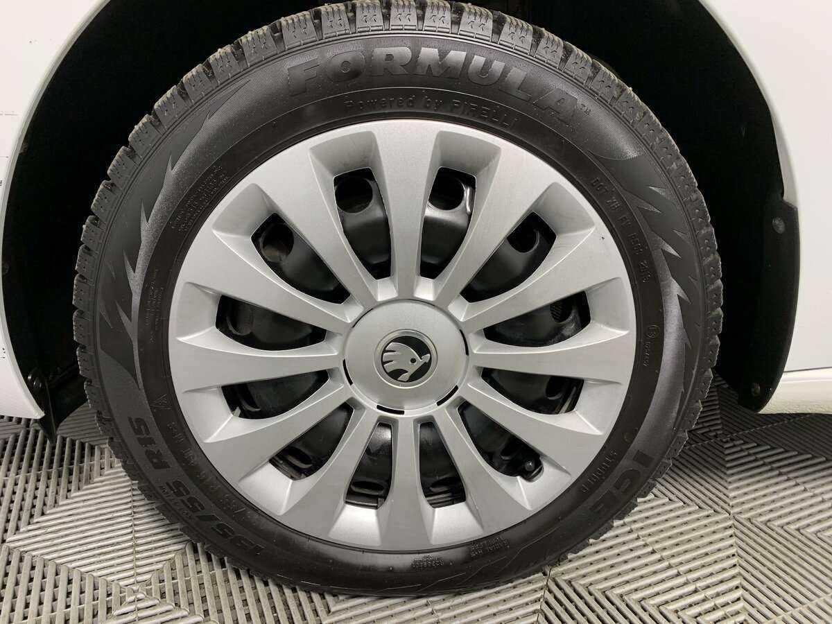 Б/У Шкода Рапид 2019 года. Фото: #15