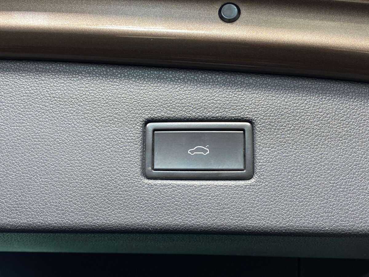 Б/У Фольксваген Тигуан 2017 года. Фото: #8