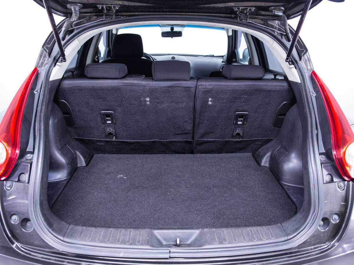 Б/У Ниссан Жук 2012 года. Фото: #8