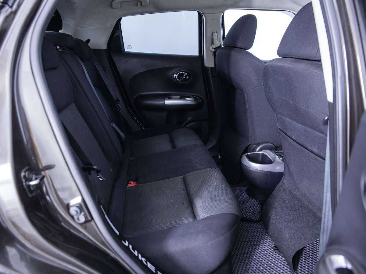 Б/У Ниссан Жук 2012 года. Фото: #17