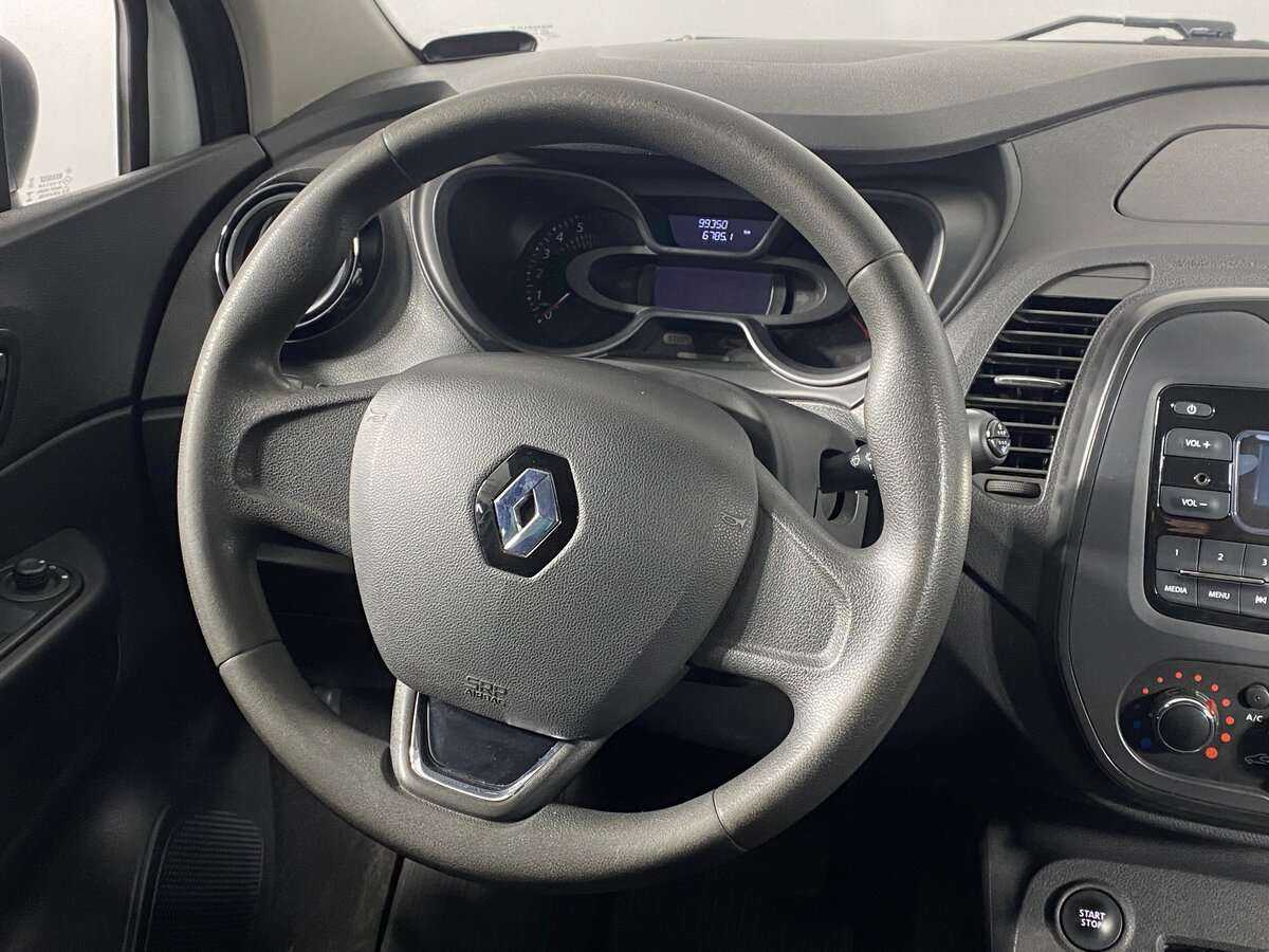 Б/У Рено Каптюр 2018 года. Фото: #10